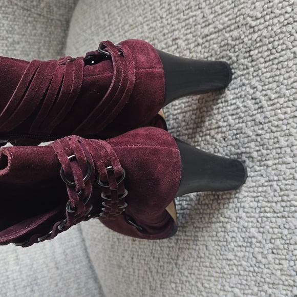 Burgandy Suede Boots 8.5 - Picture 3 of 8